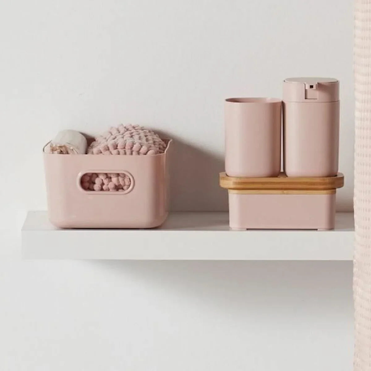 V4HD03C2C69ECED137C6AB43FEB727DAD7BR7055246P3